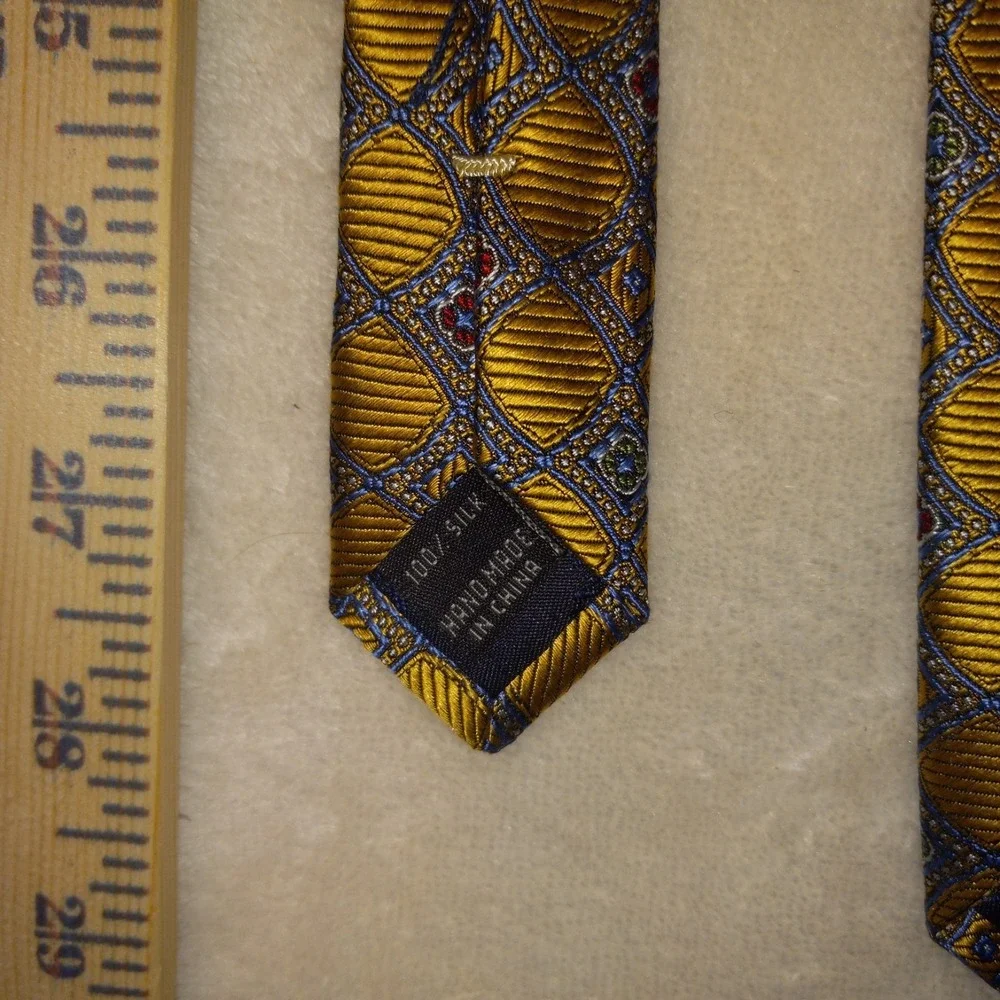 Joseph A. Bank Heritage Collection 100% Silk Tie Gold/Blue Geometric 59 X 3.00